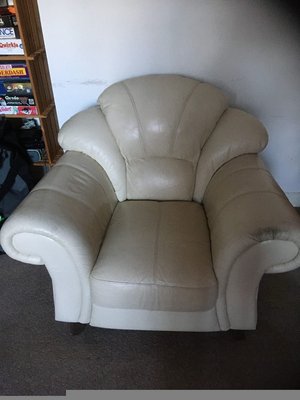 Photo of free Cream leather armchair (Westerhope NE5)