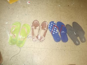 Photo of free Women sandals (Homestead Fl)
