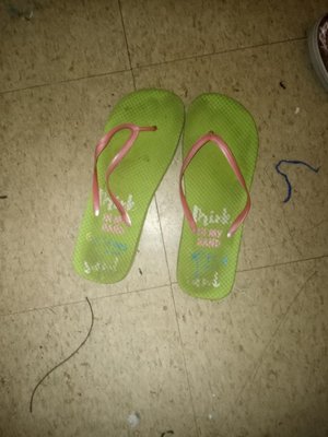 Photo of free Women sandals (Homestead Fl)