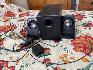 Photo of free Computer loudspeaker system (Dunblane FK15)