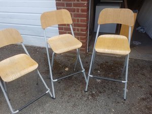 Photo of free Folding chairs x3 (Raynes park SW20)