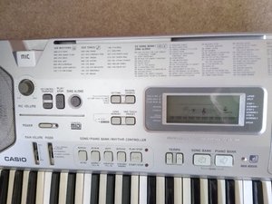 Photo of free Casio piano keyboard with stand (Broken Cross SK10)