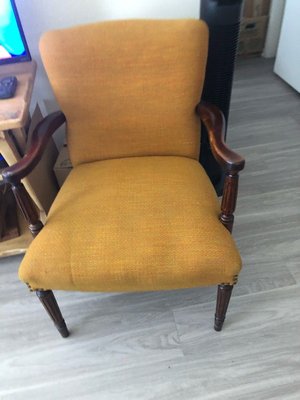 Photo of free chair (Fern Av off Redlands Bl)