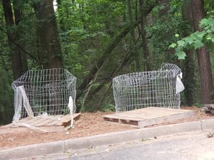 Photo of free 2 pallets with wire cage (Duluth- HWY 120 and Buford Hwy)