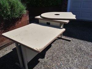 Photo of free #2 Desk / work table w/swivel top (NE Tacoma (Brown's Point))