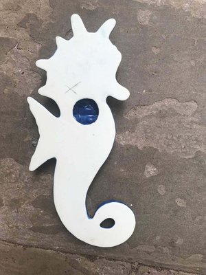 Photo of free Large Seahorse Wall Ornament (Bussage GL6)