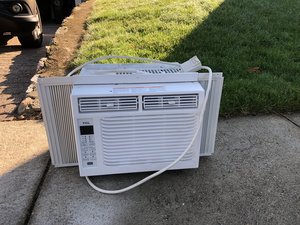 Photo of free Bedroom window air conditioner (Belmont Hill)