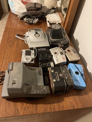 Photo of free Nine old cameras (Clear Lake OBW)