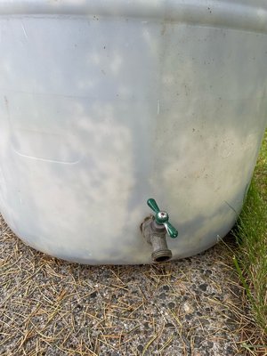 Photo of free Rain barrel (Bothell, Maywood Hill)