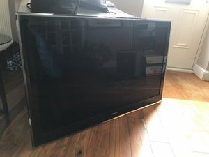 Photo of free tv (Henley-on-Thames RG9)