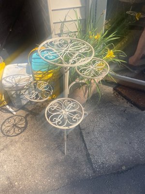 Photo of free Garden stand (East falls)
