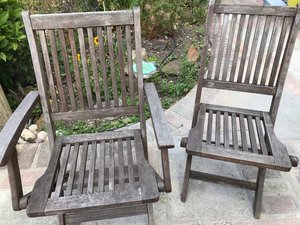 Photo of free 4 garden chairs (Beckenham BR3)