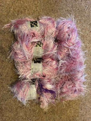 Photo of free Pink fluffy wool (Sandridge AL4)