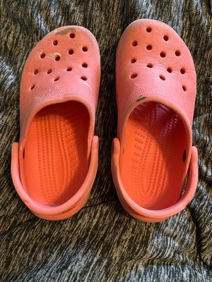 Photo of free Womens crocs pink (Inver Grove Heights (55076))
