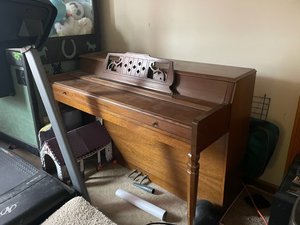 Photo of free Upright piano (South West side of Columbus)