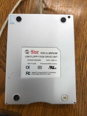 Photo of free 3 1/2” floppy drive (Robins)