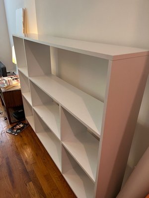 Photo of free white book shelf - good condition (central harlem)