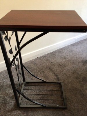 Photo of free Small side table (BR6)