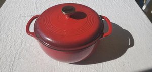 Photo of free Lodge Dutch oven (Near Glover Park)