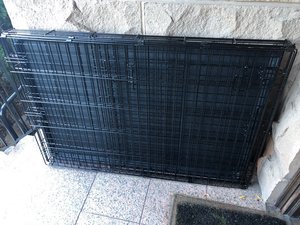 Photo of free Large dog crate (Park slope Brooklyn 11215)