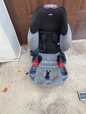 Photo of free britax car seat (Sunnyside 48th Street)