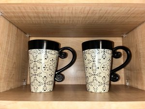 Photo of free Glasses and mugs (Aurora)