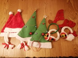Photo of free Christmas hats (Millerston, G33)