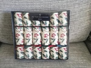 Photo of free Christmas crackers (Millerston, G33)