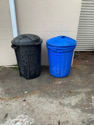 Photo of free Composting trash cans (Crown Hill, north of Ballard.)