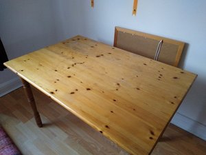 Photo of free Pine table (Berkhamsted HP4)