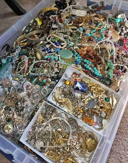 Photo of Costume Jewelry (New Carrollton, MD) #1