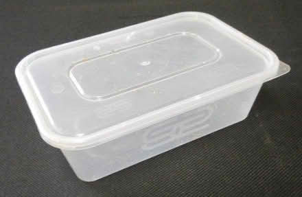 Photo of free 25 plastic takeaway food containers (shefford, SG17) #1