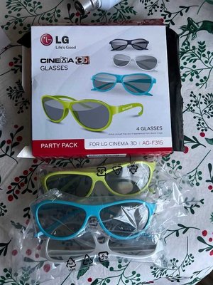 Photo of free 3 pairs of LG 3D cinema glass (Burridge SO31)