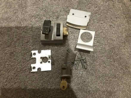 Photo of free Yale lock and key (Rusthall, TN4) #1