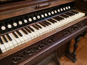 Photo of free Antique Pump Organ (Bryn Mawr)