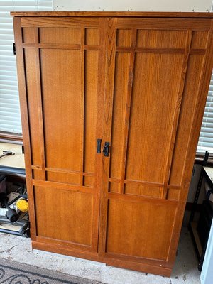 Photo of free solid wood computer hutch (Jacksonville)