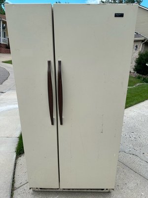 Photo of free Refrigerator works great (Parker)