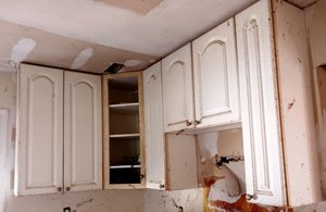 Photo of free Kitchen Cabinets (Billy Graham & I-85)
