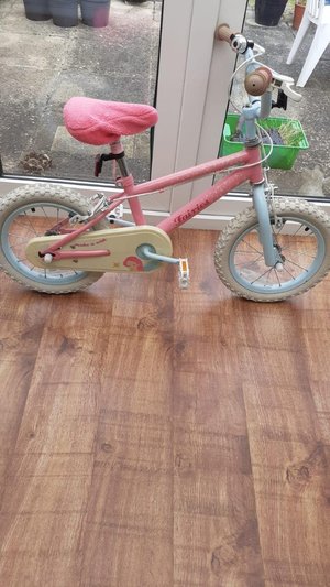 Photo of free Pink Childs Bicycle (Hockley SS5)