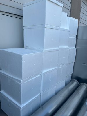 Photo of free styrofoam boxes (1368 Kingsway ave)