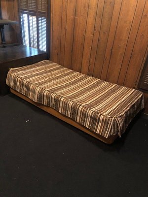 Photo of free Bedspread vintage (Beverly Grove in Los Angeles)