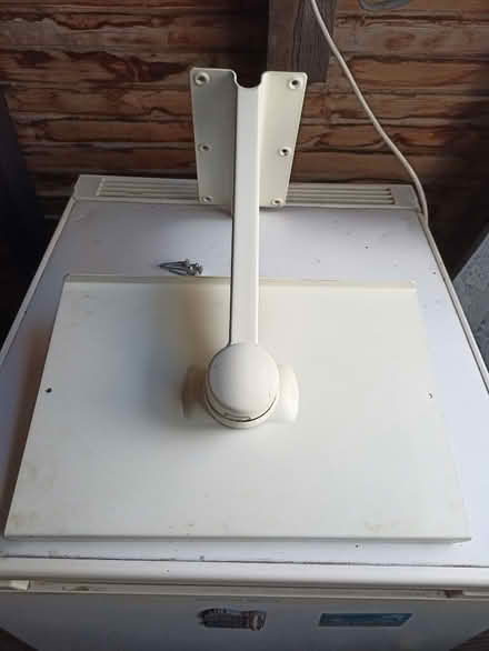 Photo of free Final Call - TV Wall Mount (old but serviceable) (Kirkley NR33) #1
