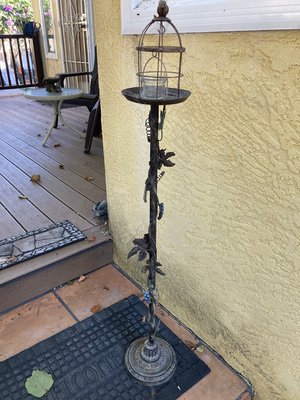 Photo of free Plant stand or (San Leandro near the Marina)