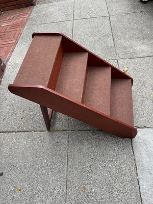 Photo of free Dog step (to get on bed) (Sea Cliff/Richmond)