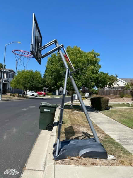 Photo of free Basketball Hoop (South livermore near 84) #1