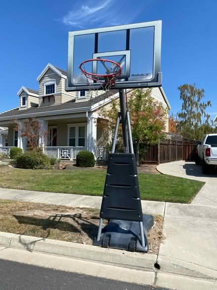 Photo of free Basketball Hoop (South livermore near 84) #2