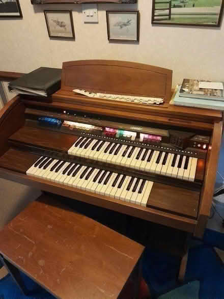 Photo of free Lowery Electric Organ (Colchester CO2) #1