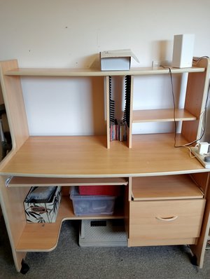 Photo of free Desk (Merrimac)