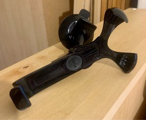 Photo of free Phone holder with suction cup (GU12)