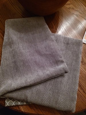 Photo of free Zippered Pillow cover (Odenton)